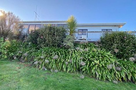 Photo of property in 2 Williams Crescent, Maketu, Te Puke, 3189