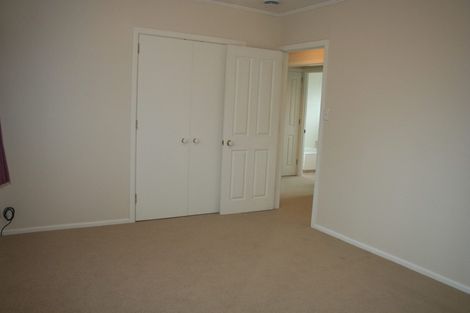 Photo of property in 1 Lynn Road, Bayview, Auckland, 0629