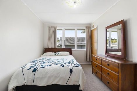 Photo of property in 4 Stipulate Place, Ascot Park, Porirua, 5024