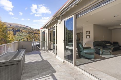 Photo of property in 21 Hood Crescent, Arrowtown, 9302