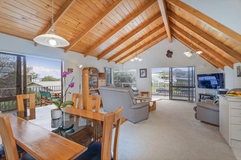 Photo of property in 3a Oyster Drive, Cooks Beach, Whitianga, 3591