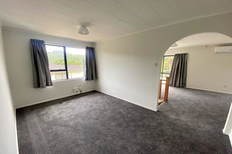 Photo of property in 30 Glastron Place, Bayview, Auckland, 0629