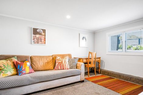 Photo of property in 41 Parker Avenue, New Lynn, Auckland, 0600
