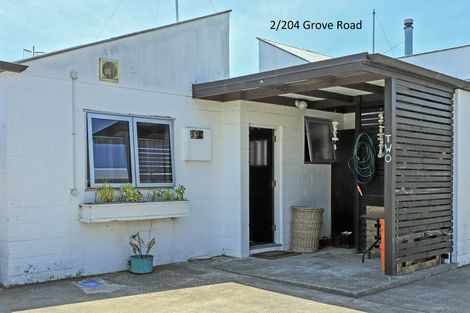 Photo of property in 1/204 Grove Road, Mayfair, Hastings, 4122