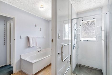 Photo of property in 2/800 Willowpark Road South, Akina, Hastings, 4122