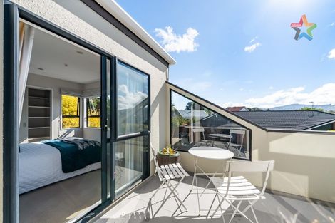 Photo of property in 2/27 Mawson Street, Waiwhetu, Lower Hutt, 5010