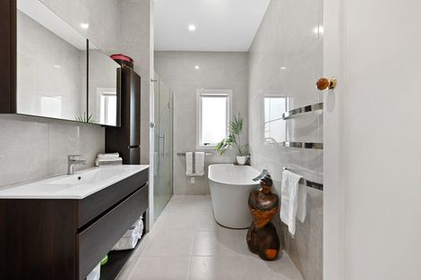 Photo of property in 100 Macfarlane Street, Hamilton East, Hamilton, 3216