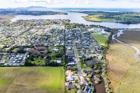 Photo of property in 72 Kedge Drive, Mangawhai, 0505