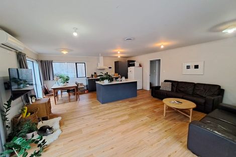 Photo of property in 12a Stuart Place, Blagdon, New Plymouth, 4310