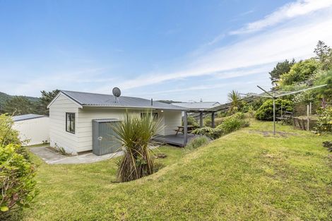 Photo of property in 129 Jamaica Drive, Grenada North, Wellington, 5028