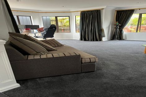 Photo of property in 11 Rosses Place, Pinehill, Auckland, 0632