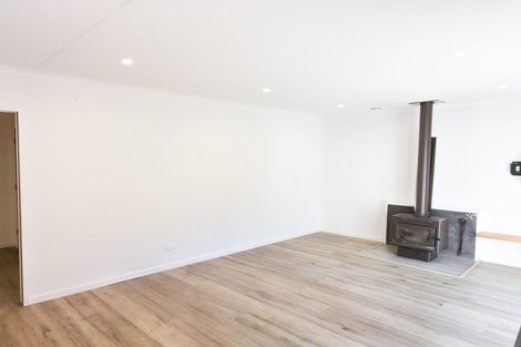 Photo of property in 22 Alexander Street, Waikanae, 5036