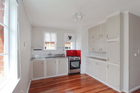 Photo of property in 218 Naenae Road, Naenae, Lower Hutt, 5011