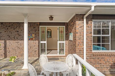 Photo of property in 9 Hamilton Crescent, Whitianga, 3510