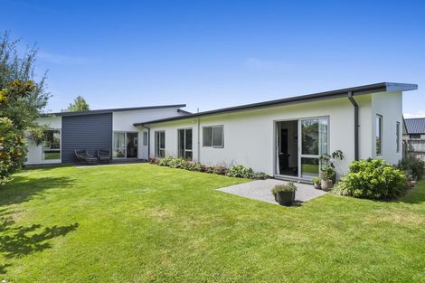 Photo of property in 175 Northbrook Road, Rangiora, 7400