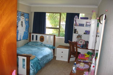 Photo of property in 47 Kings Crescent, Hutt Central, Lower Hutt, 5010