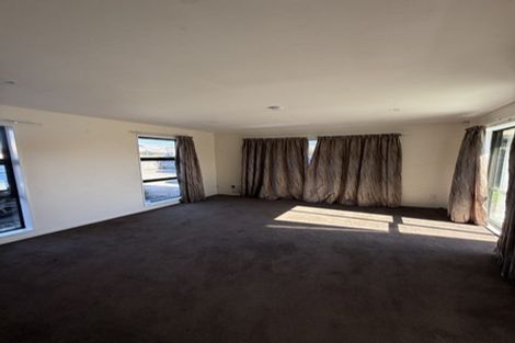 Photo of property in 36 Kaniere Avenue, Hei Hei, Christchurch, 8042