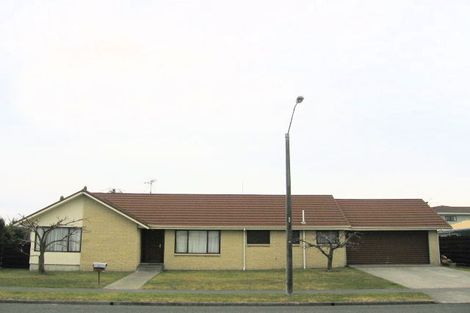 Photo of property in 33 Townshend Crescent, Greenmeadows, Napier, 4112