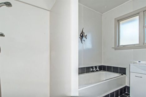 Photo of property in 73 Bridge Street, New Brighton, Christchurch, 8062