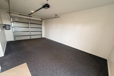 Photo of property in 1 Howden Lane, Golflands, Auckland, 2013