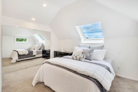 Photo of property in 32k Parr Terrace, Castor Bay, Auckland, 0620