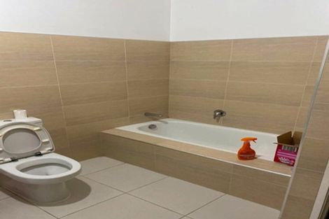 Photo of property in 30 Florence Daly Place, Mount Roskill, Auckland, 1041