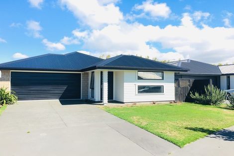 Photo of property in 18 Mclendon Green, Belfast, Christchurch, 8051