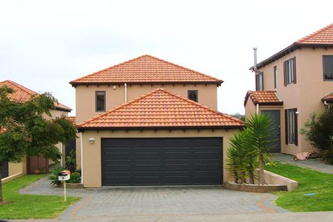 Photo of property in 15 Alverna View, Gulf Harbour, Whangaparaoa, 0930