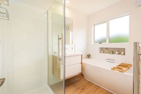 Photo of property in 36 Mauger Drive, Heathcote Valley, Christchurch, 8022