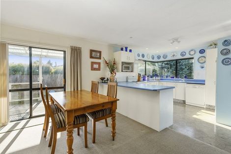 Photo of property in 79 Elizabeth Street, Waikanae, 5036