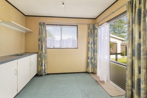 Photo of property in 49 Neri Crescent, Pomare, Rotorua, 3015