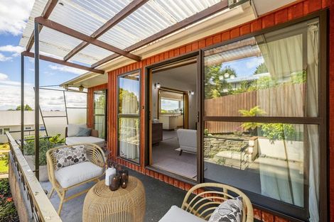 Photo of property in 1 Roseneath Place, Cashmere, Christchurch, 8022