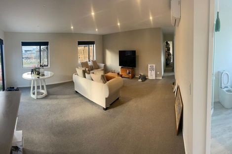 Photo of property in 10 Waddell Street, Lake Hawea, 9382