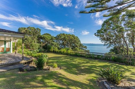 Photo of property in 81 Duncansby Road, Stanmore Bay, Whangaparaoa, 0932