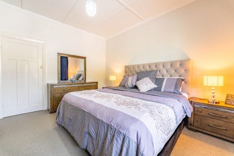 Photo of property in 8 London Street, Hampden, 9410