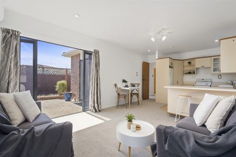 Photo of property in 15a Sanders Avenue, Westown, New Plymouth, 4310