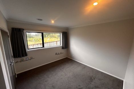 Photo of property in 116 Endeavour Drive, Whitby, Porirua, 5024