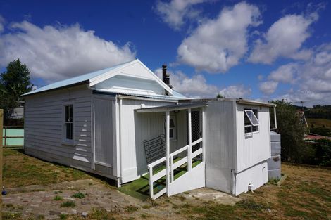 Photo of property in 33 Joseph Street, Pukemiro, Huntly, 3771