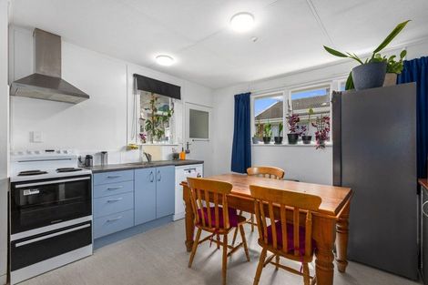 Photo of property in 126 Corinna Street, Waitangirua, Porirua, 5024
