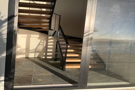 Photo of property in 725 Marine Drive, Eastbourne, Lower Hutt, 5013