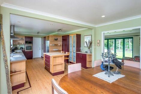 Photo of property in 33 Mokena Kohere Street, Manakau, Levin, 5573