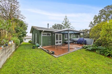 Photo of property in 37 Haseler Crescent, Howick, Auckland, 2014