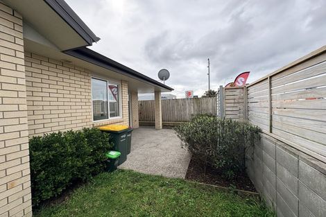 Photo of property in 1 Howden Lane, Golflands, Auckland, 2013