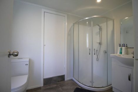 Photo of property in 4 Bell Street, Tawa, Wellington, 5028