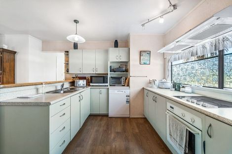 Photo of property in 217a Parkhurst Road, Parakai, 0830