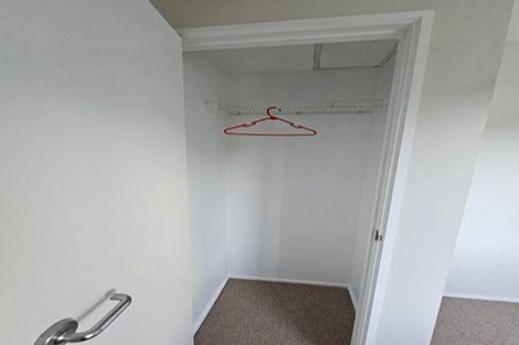 Photo of property in Palm Grove Apartments, 1/13c Palm Grove, Berhampore, Wellington, 6023