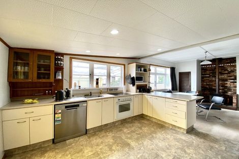 Photo of property in 4 Beth Street, Trentham, Upper Hutt, 5018