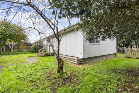 Photo of property in 2/25 Afton Place, Ranui, Auckland, 0612