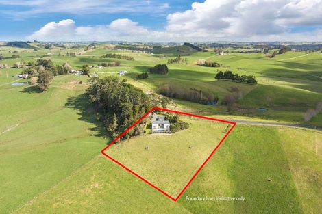 Photo of property in 200 Waiteitei Road, Wellsford, 0974