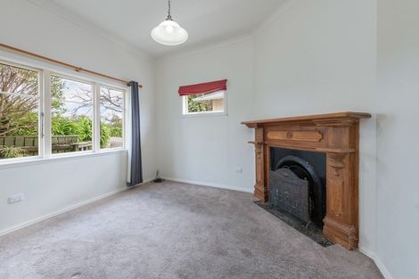 Photo of property in 27 Wellington Street, Nelson South, Nelson, 7010